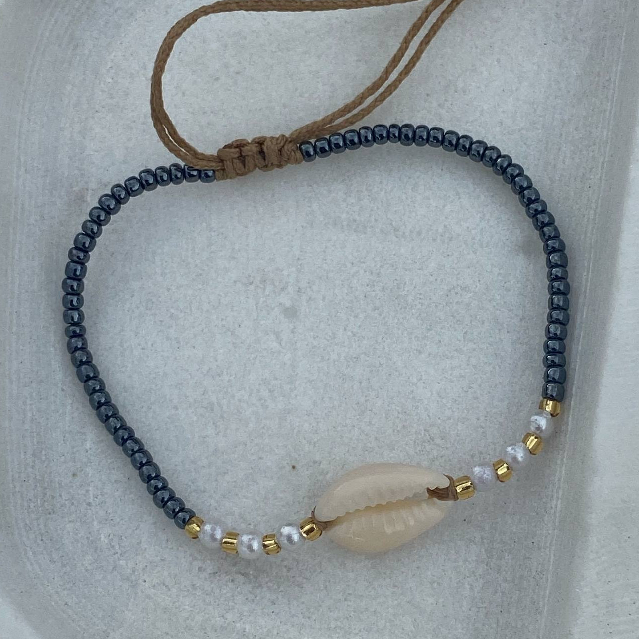 Cowrie and Pearl Bracelet-Bracelet-Southern Jewewellery Co.-Southern Goods Co.