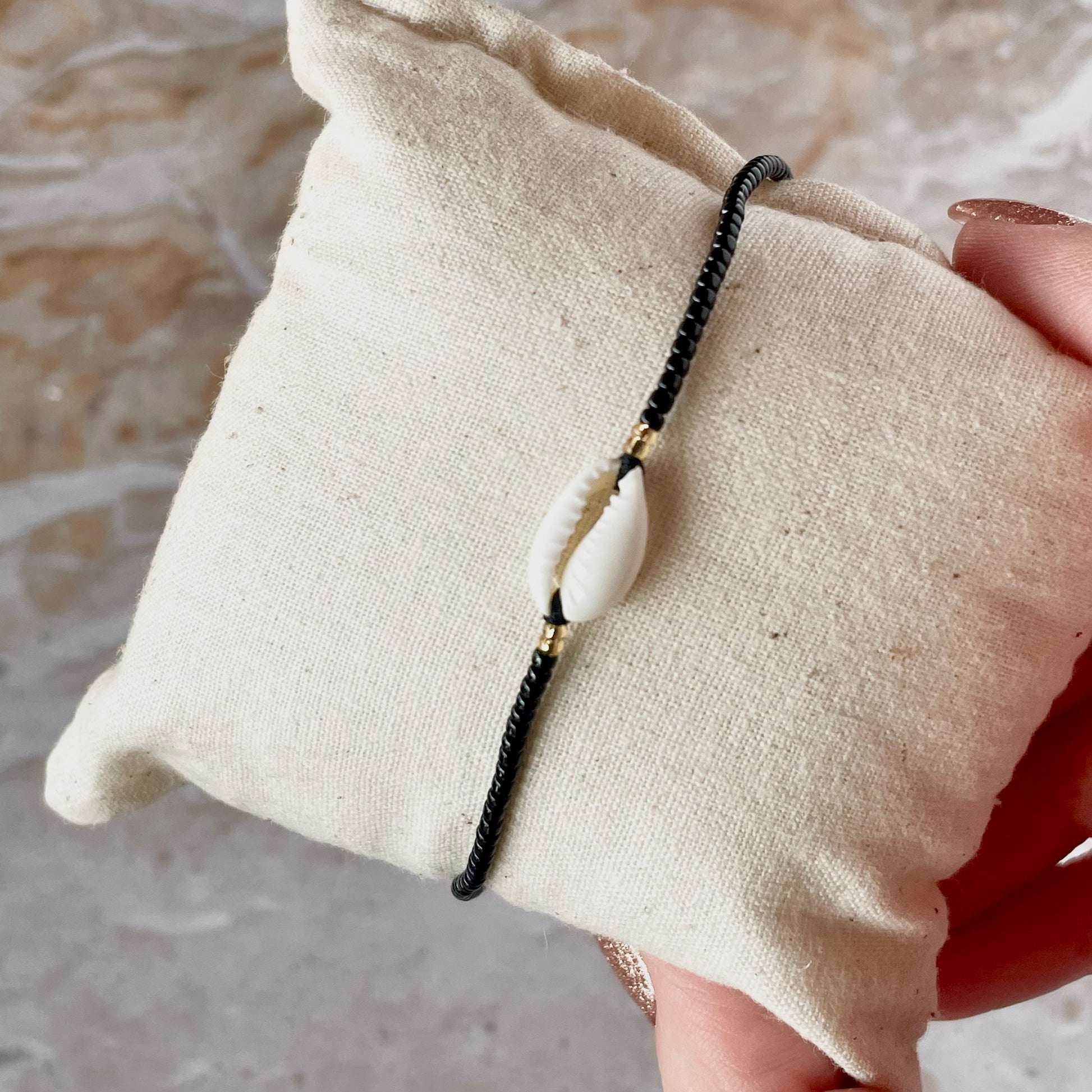 Beaded Cowrie Bracelet-Bracelet-Southern Jewewellery Co.-Southern Goods Co.