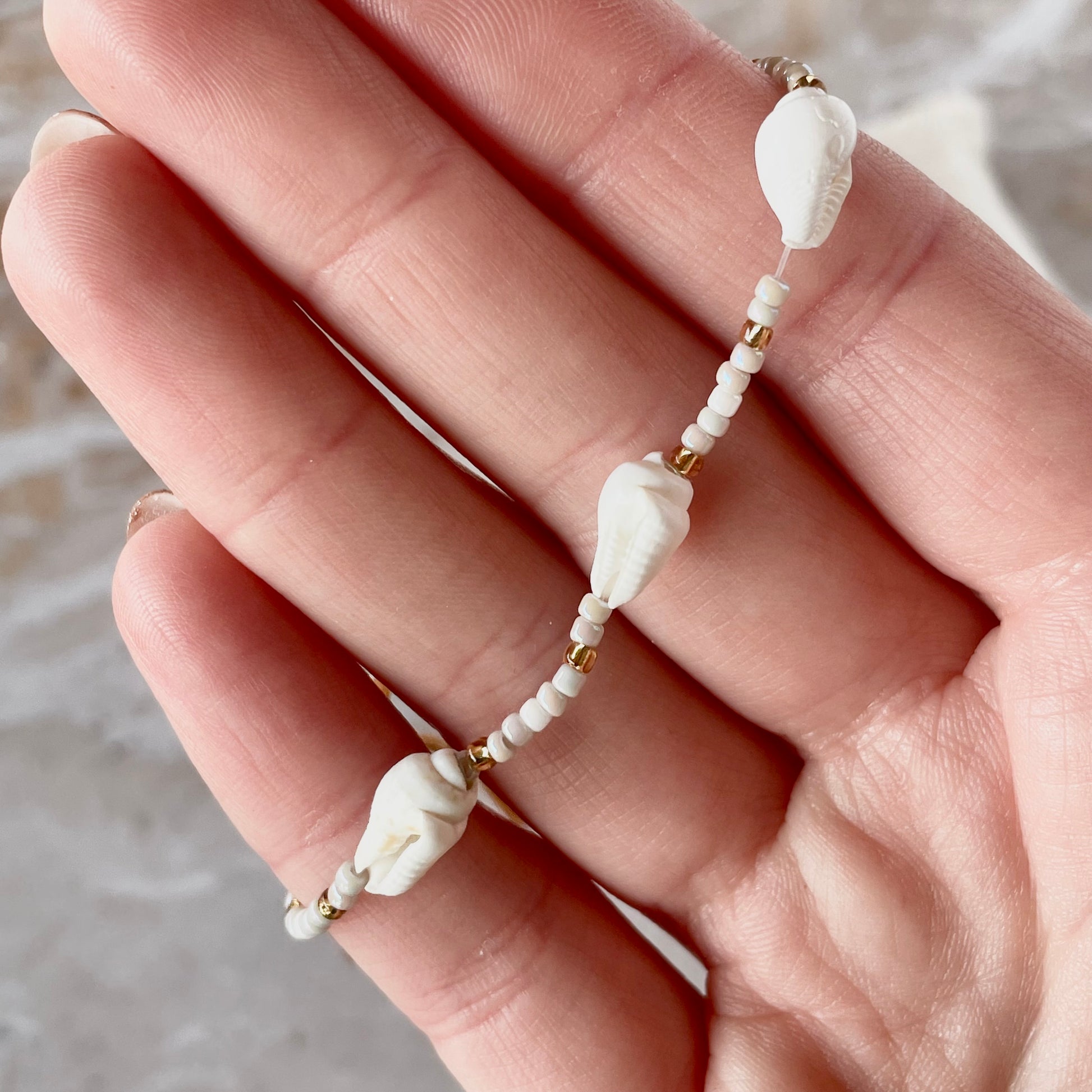 Beaded Mini Shell Bracelet-Bracelet-Southern Jewewellery Co.-Southern Goods Co.