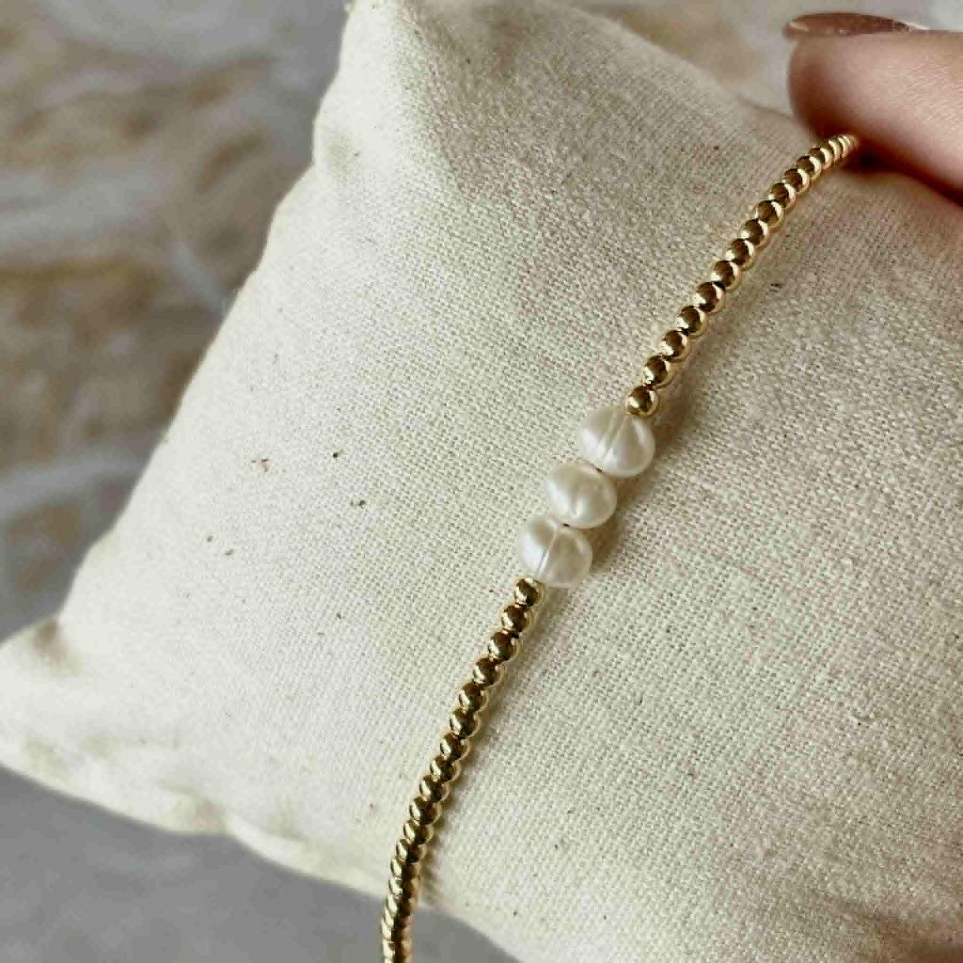 Gold Bead and Freshwater Pearl Bracelet-Bracelet-Southern Jewewellery Co.-Southern Goods Co.