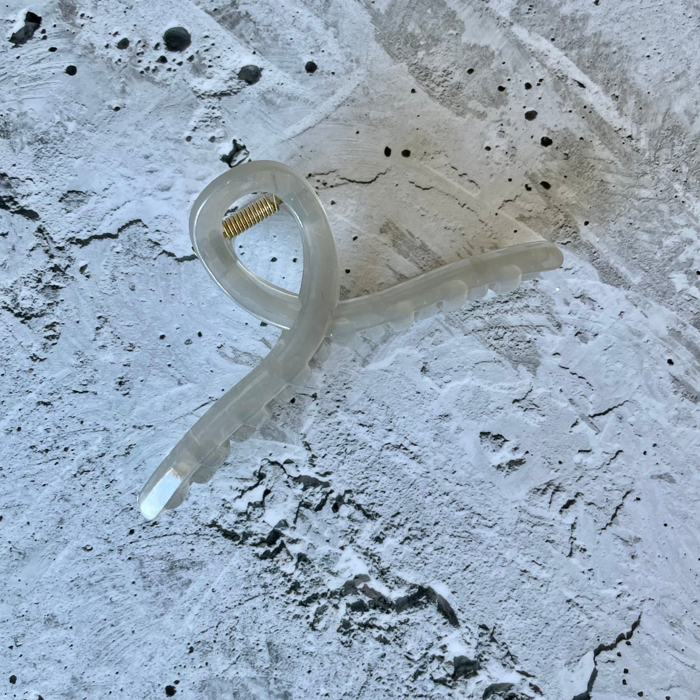 Loop Hair Claw - Grey-Hair Claw-Southern Jewewellery Co.-Southern Goods Co.