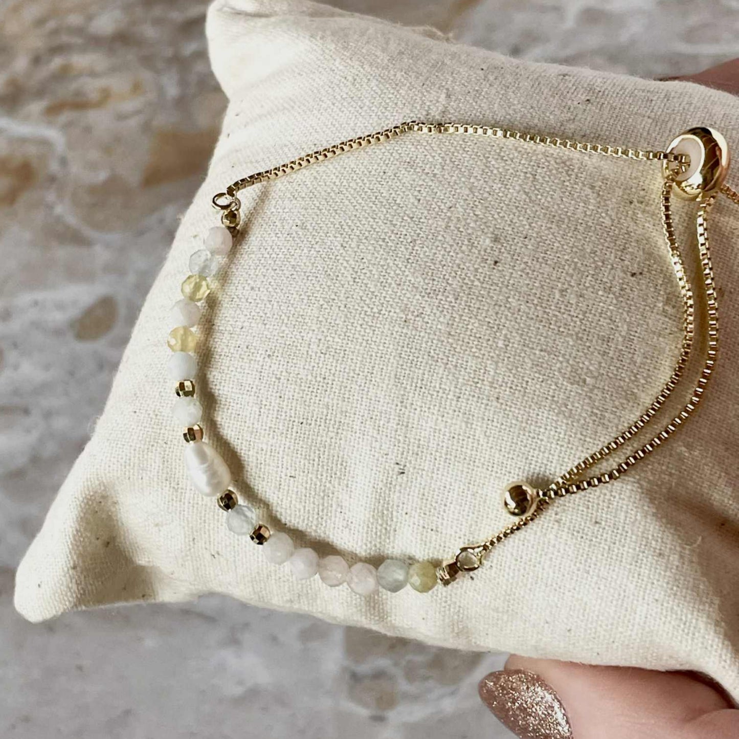 Morganite and Freshwater Pearl Shifter Bracelet-Bracelet-Southern Jewewellery Co.-Southern Goods Co.