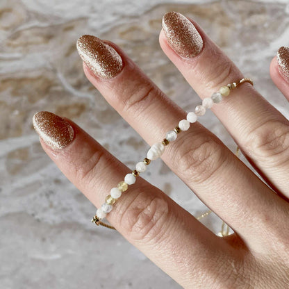 Morganite and Freshwater Pearl Shifter Bracelet-Bracelet-Southern Jewewellery Co.-Southern Goods Co.