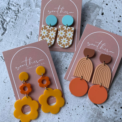 Retro Daisy Earrings-Earrings-Southern Jewewellery Co.-Southern Goods Co.