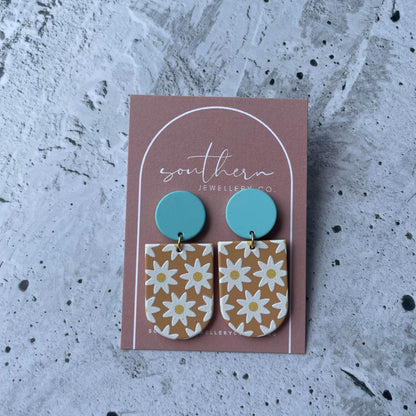 Retro Daisy Earrings-Earrings-Southern Jewewellery Co.-Southern Goods Co.
